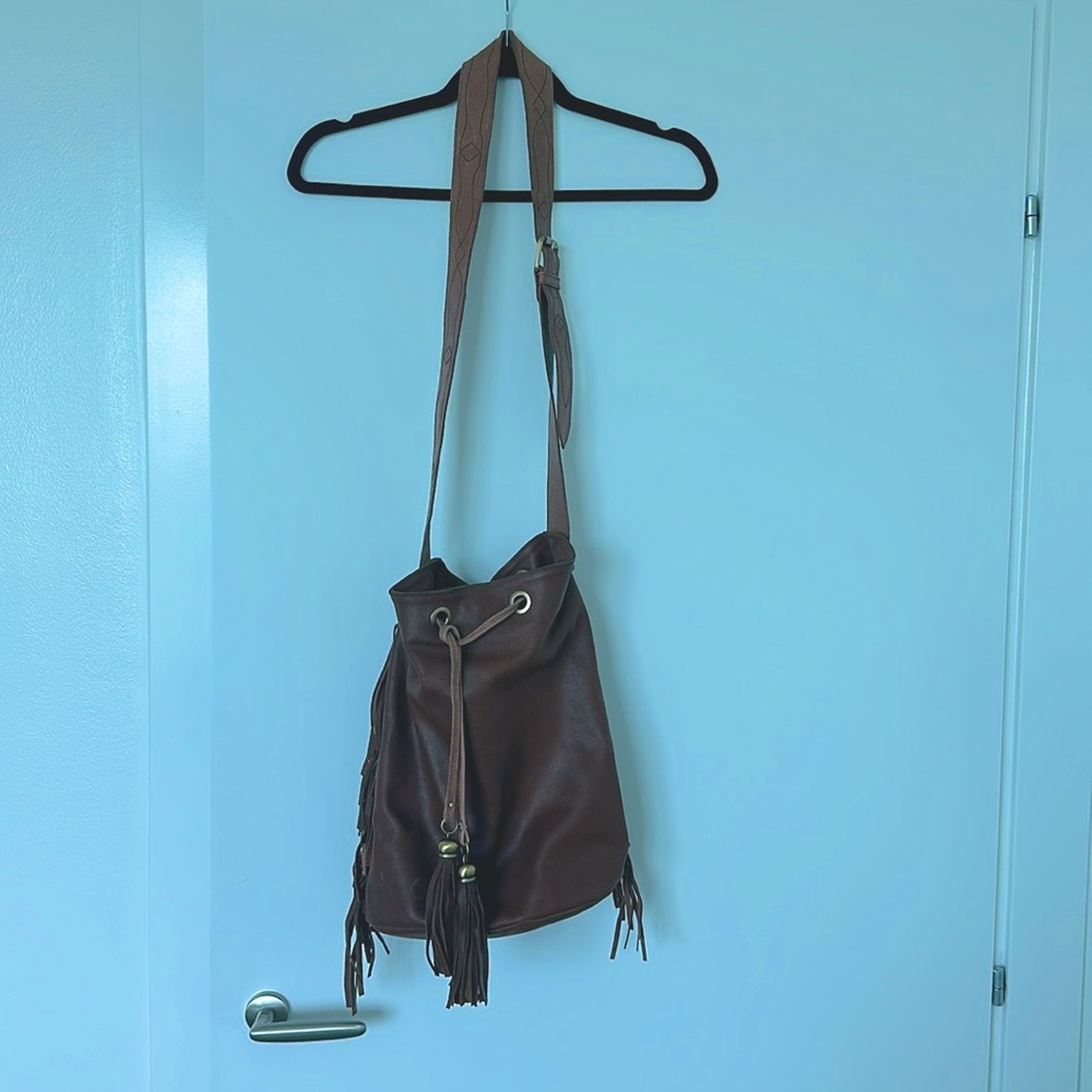 Cynthia Vincent satchel brown leather bag, gently used